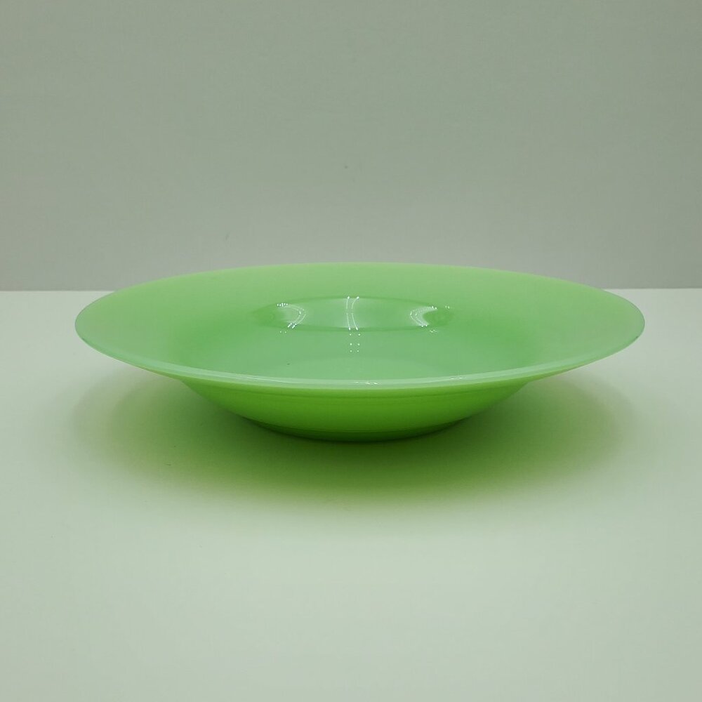 Jadeite Green Glass Rim Soup Bowl Jade-Ite Flat Rimmed Soup Pasta Bowl